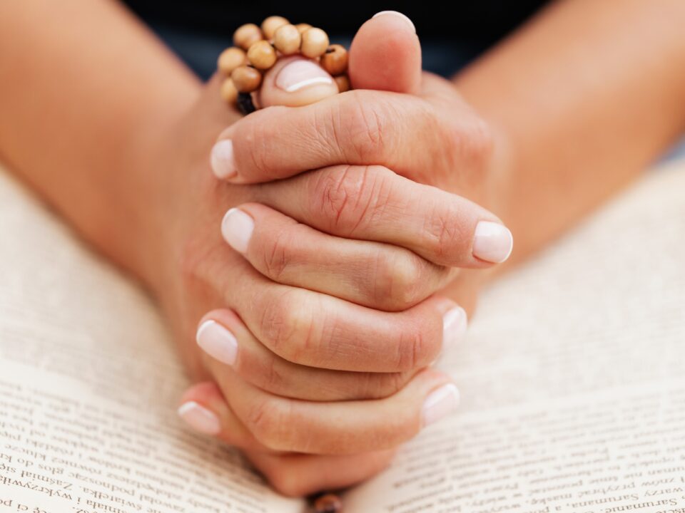 Praying Hands Square